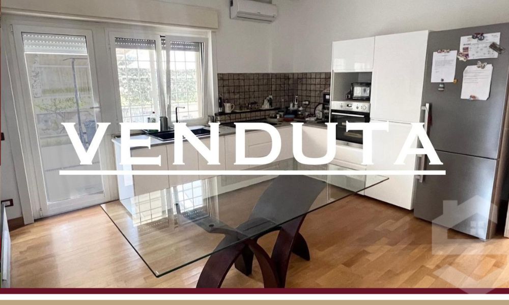 Al momento stai visualizzando Vendita – Roma, Casalotti, via Trofarello, Quadrilocale 118 mq con giardino, terrazzo e posto auto coperto. € 279.000,00