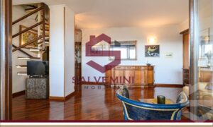 Scopri di più sull'articolo Vendita – Roma – Talenti, via Sandro Giovannini, Attico e Superattico 182 mq. con piscina, parco giochi per bambini, campo da tennis e calcetto € 565.000,00